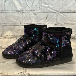 Sparkly sequin black boots Little Girls size 13 (#1 of 2)